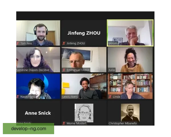 罗马俱乐部最新动态：球队阵容调整与未来发展战略分析