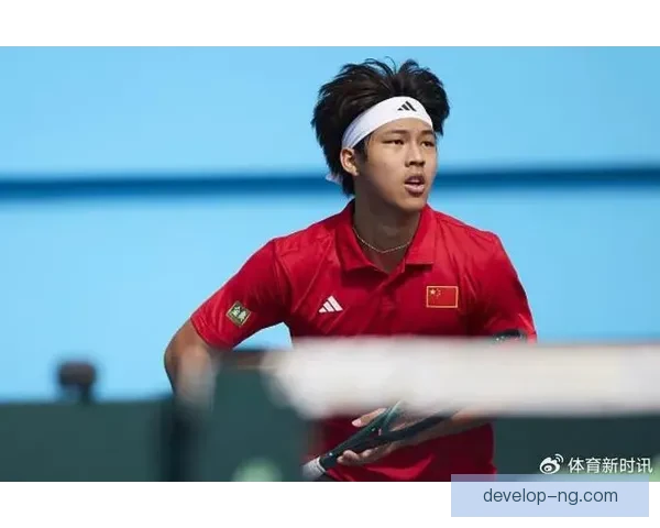 中国网球公开赛落幕，年轻选手崭露头角，老将依旧争夺荣耀