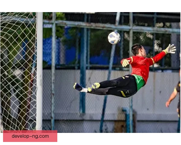 中国足球队备战亚洲杯加强技战术训练 目标突破小组赛晋级16强